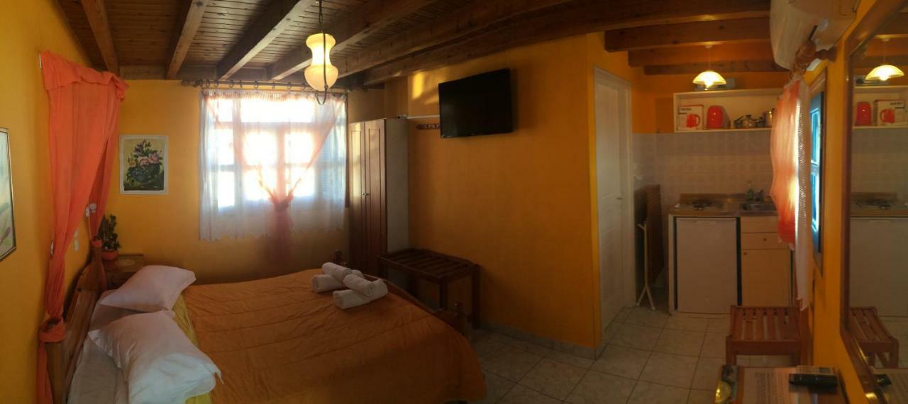 Hotel Elizabeth Naxos City Exterior photo